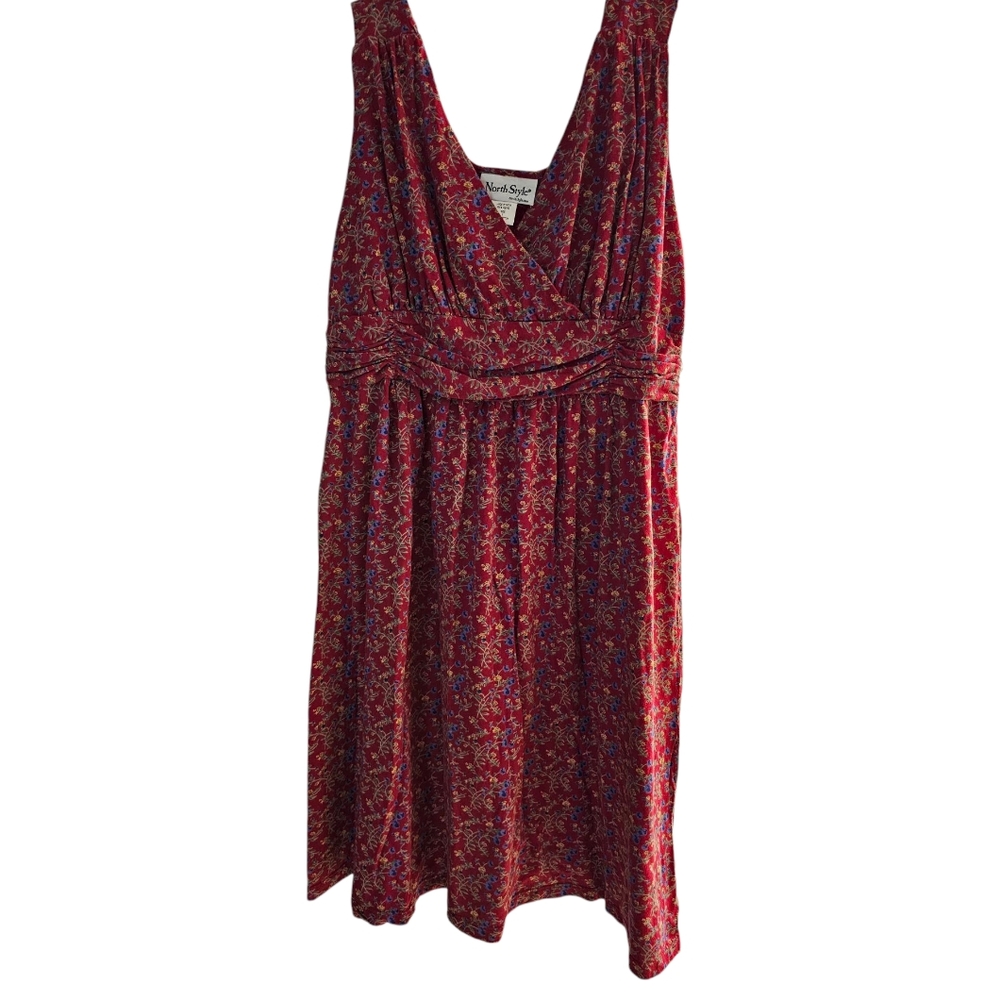 NorthStyle Red Floral Women's Dress size Large